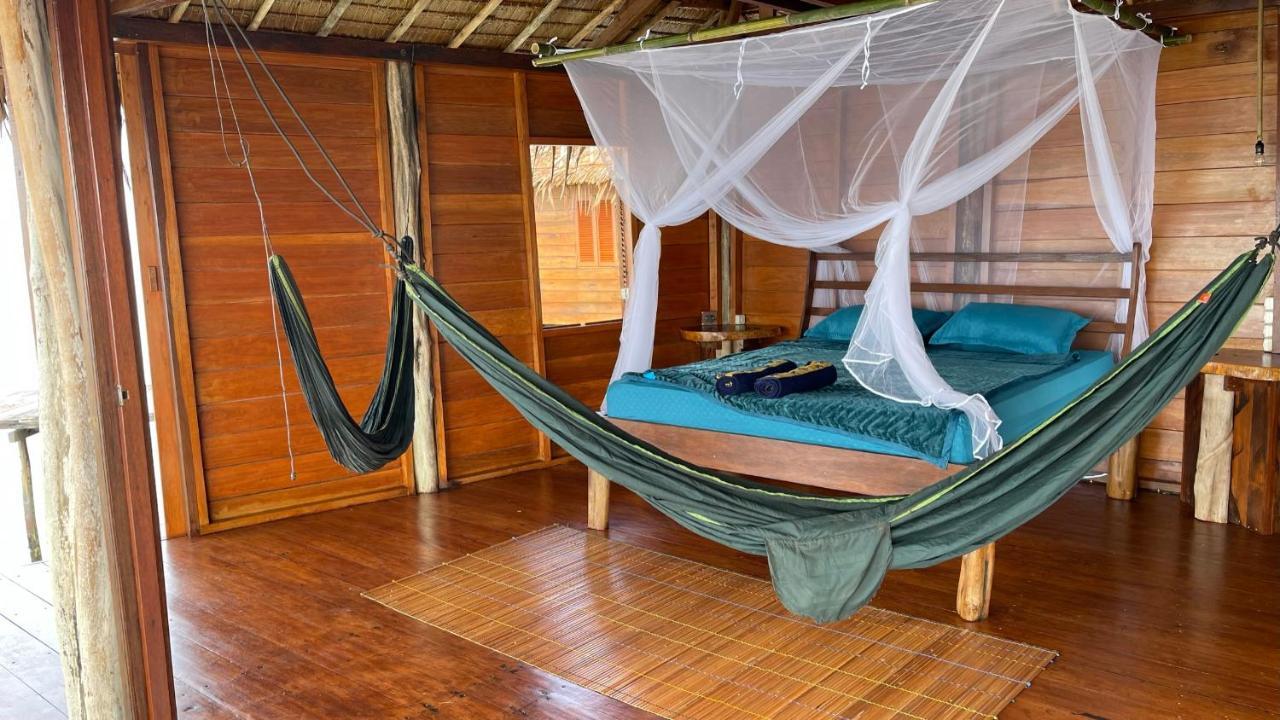 Отель Nyande Raja Ampat Pulau Mansuar Экстерьер фото