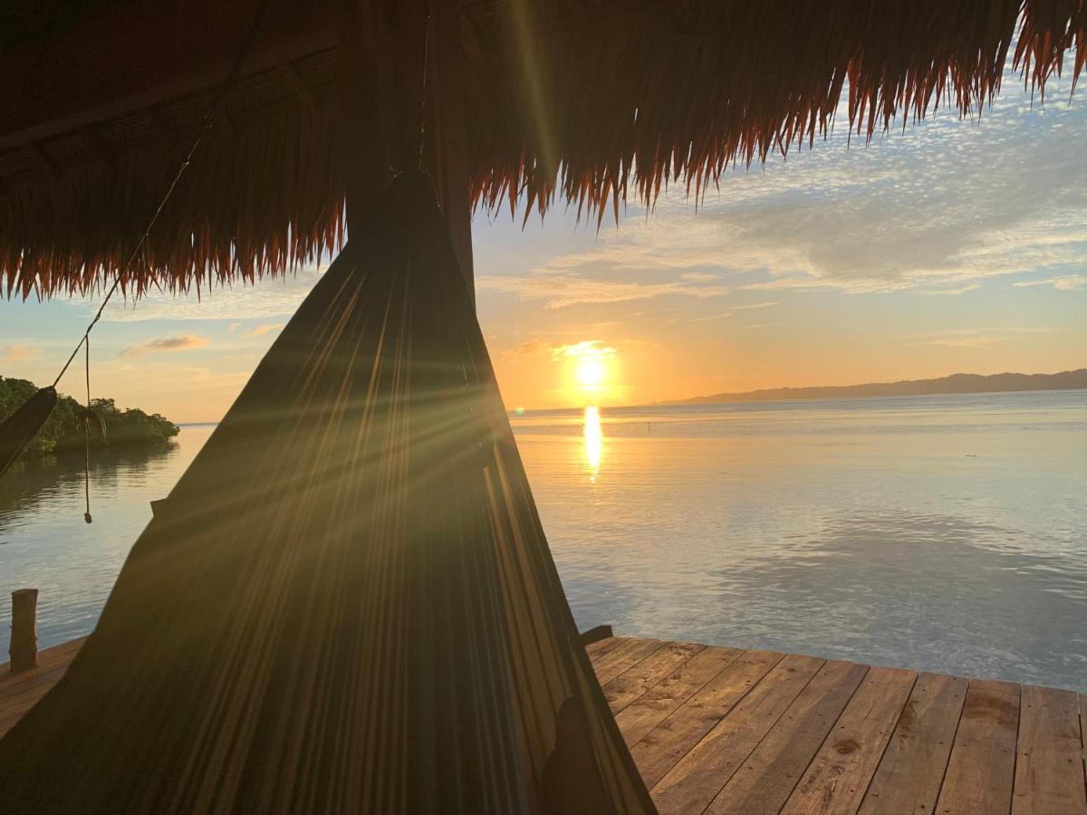 Отель Nyande Raja Ampat Pulau Mansuar Экстерьер фото