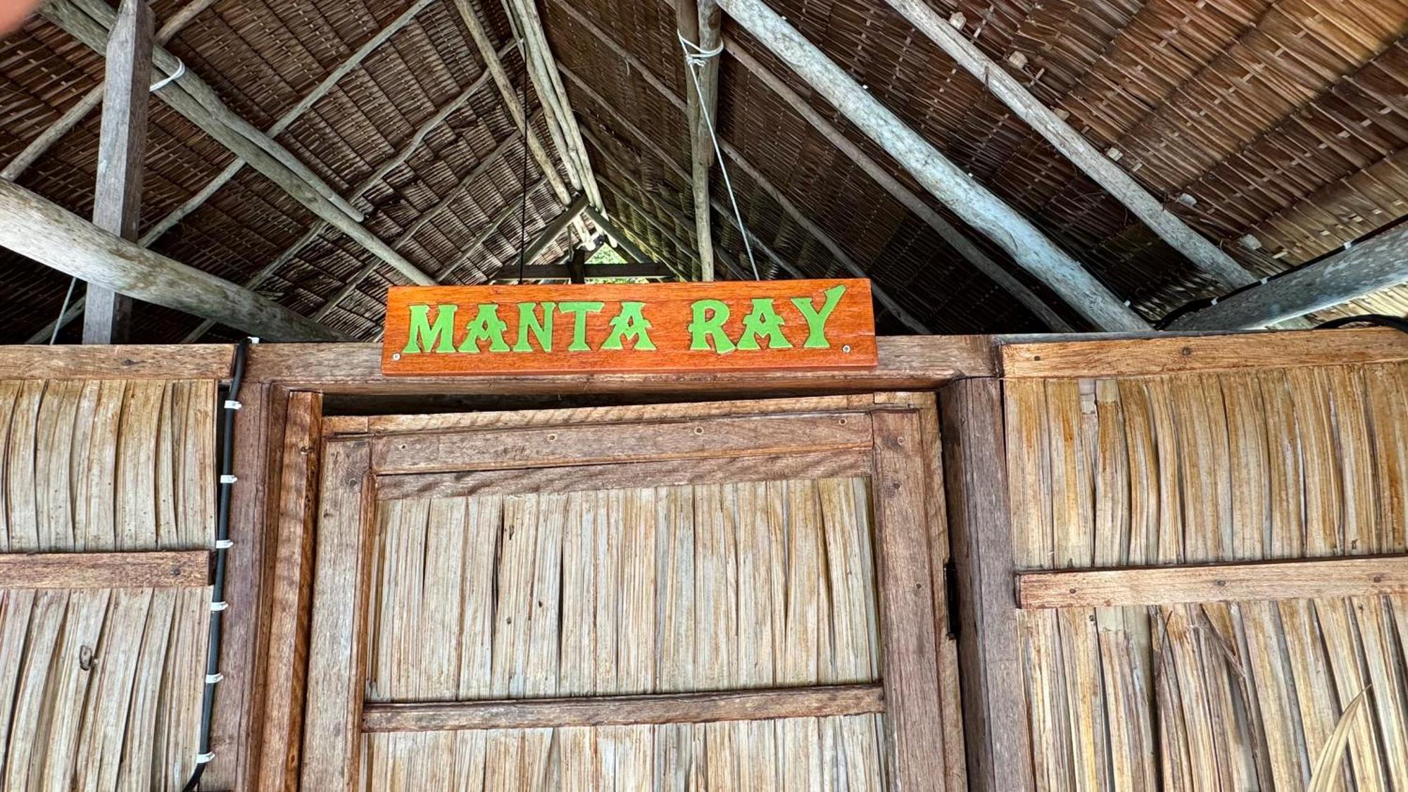 Отель Nyande Raja Ampat Pulau Mansuar Экстерьер фото